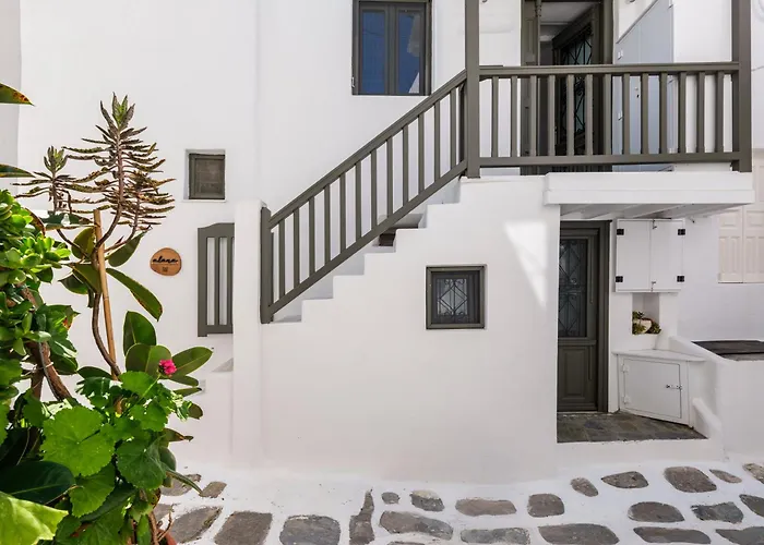 Alana Mykonos